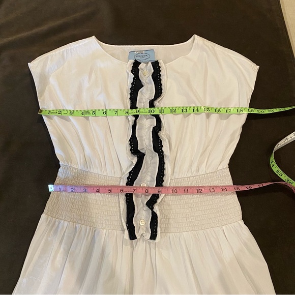 Prada White Poplin Surplice Smocked Waist Black Ruffle Dress Size IT 42- US 6 - Picture 7 of 12
